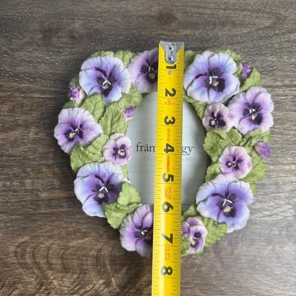 Vintage 1994 Frameology Pansy Heart Photo Frame Purple Floral Cottagecore UDC